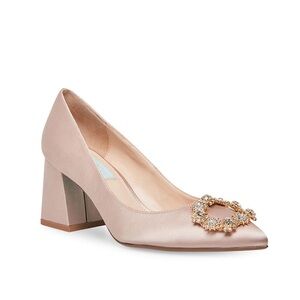 Blue by Betsey Johnson Women's Sb-Lilly Pump